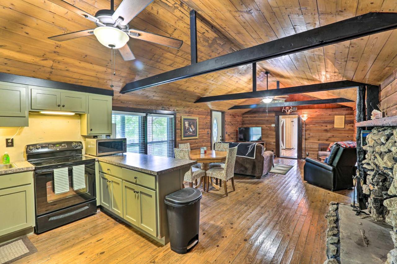 1950S Serenity Pond Cabin With View Peace And Quiet! 塔拉迪加 外观 照片