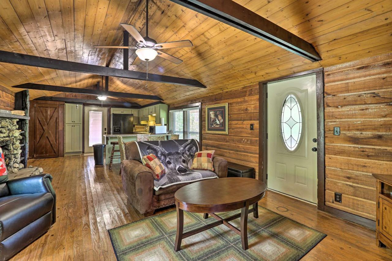 1950S Serenity Pond Cabin With View Peace And Quiet! 塔拉迪加 外观 照片