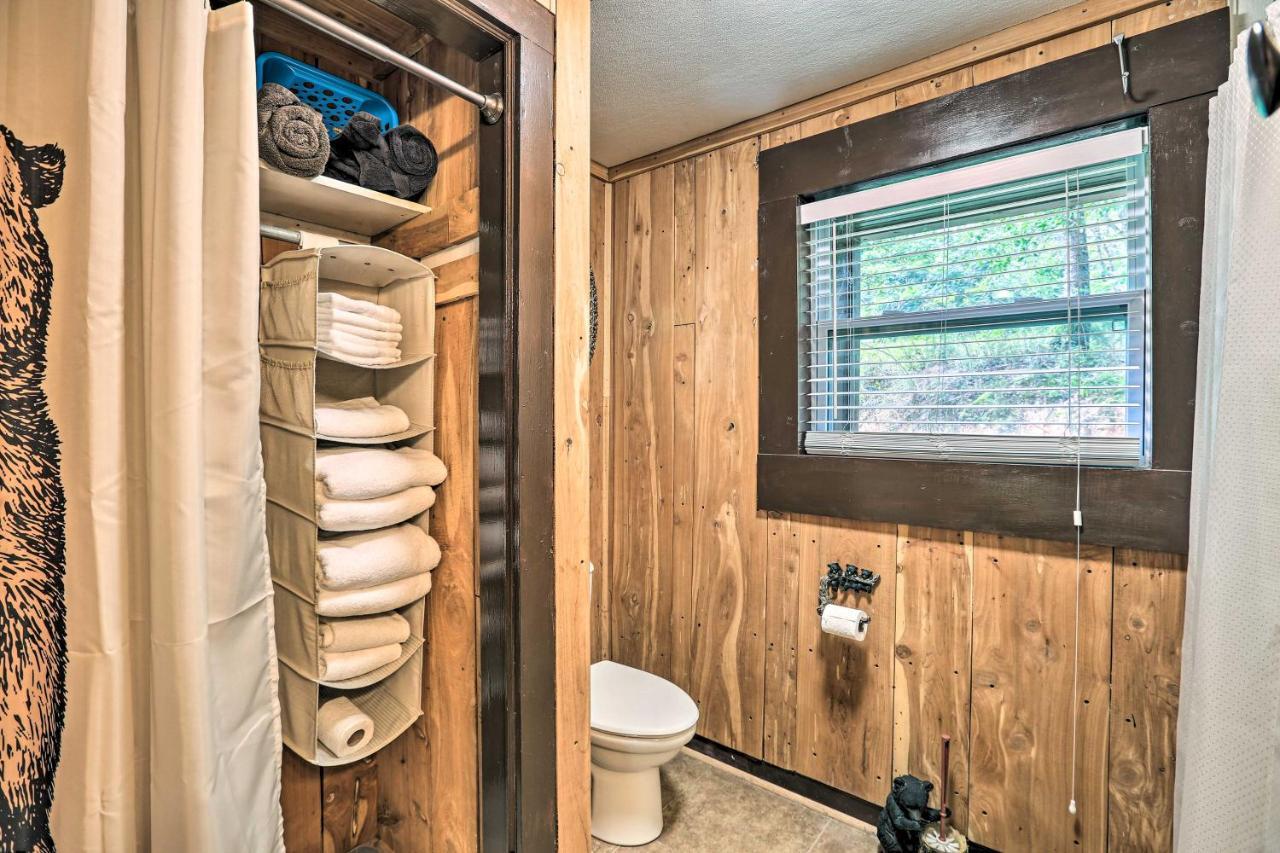 1950S Serenity Pond Cabin With View Peace And Quiet! 塔拉迪加 外观 照片